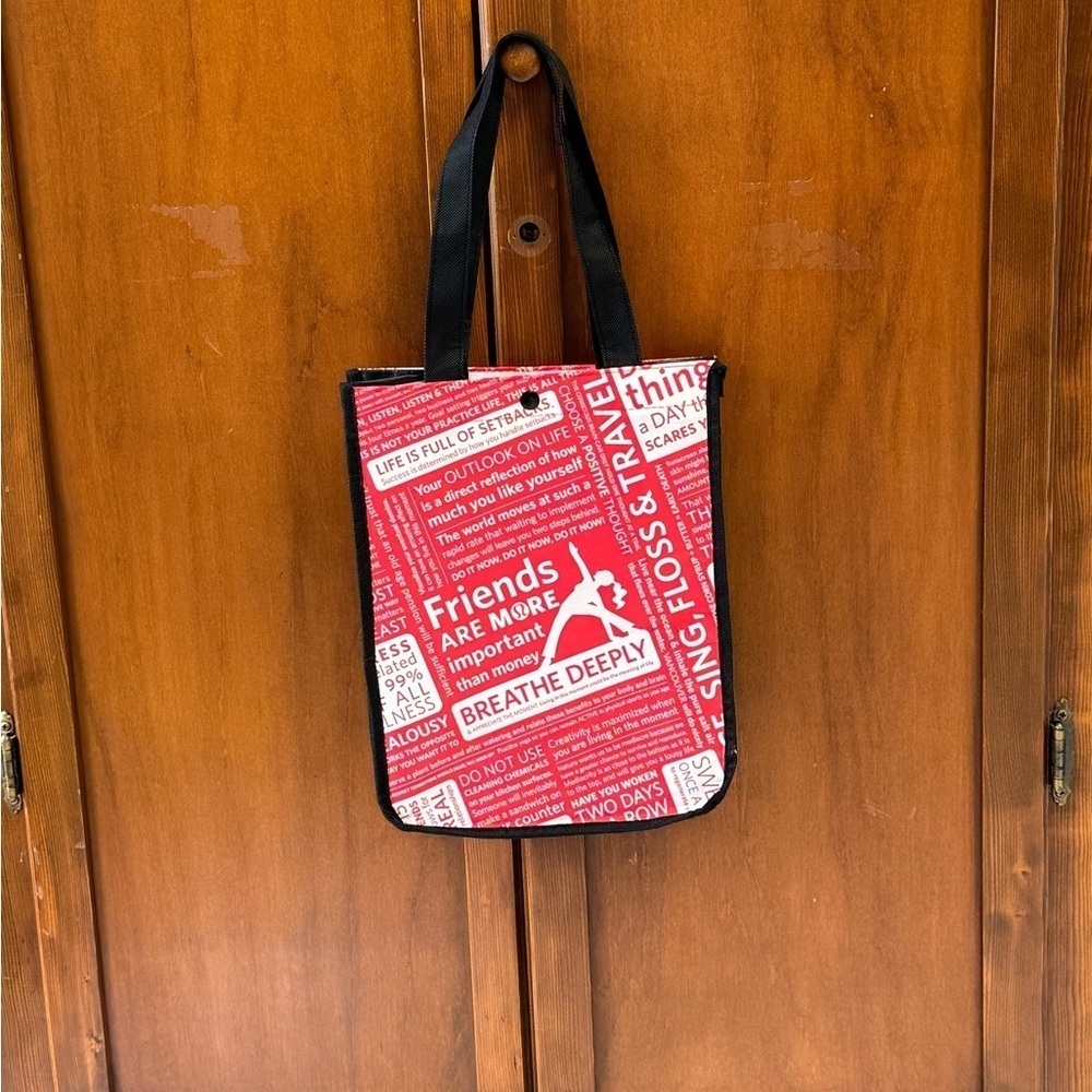 LULULEMON reuseable shopping bag snap close 12x9x4 #sportyprep